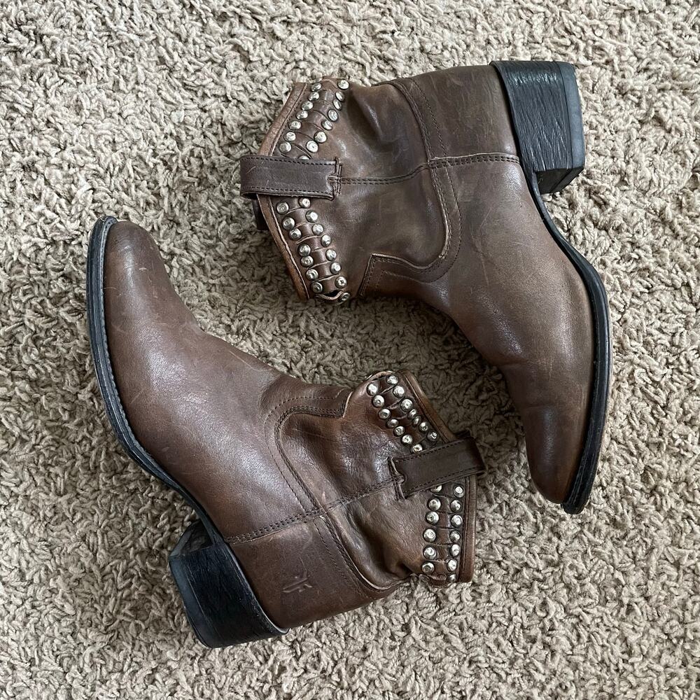 Frye Diana Cut Stud Short Boots Booties Western Cowgirl brown sz 8 - Picture 3 of 13